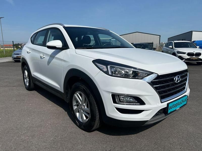 Gebraucht Hyundai Tucson 136 PS (100 kW) 2020 Weiß SUV