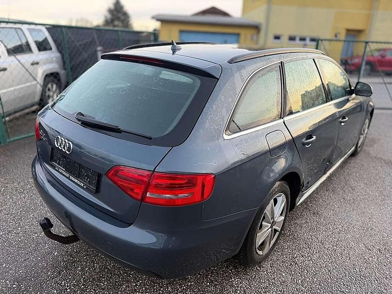 Gebraucht Audi A4 120 PS (88 kW) 2008 Grau Kombi