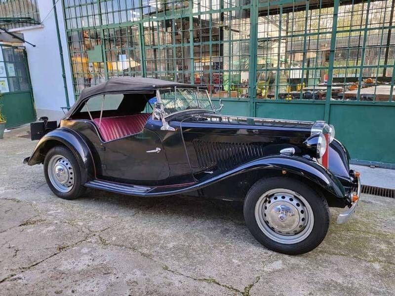 Schwarz Gebraucht 1953 MG TD Cabrio | € 25.000 - Bild 1/4