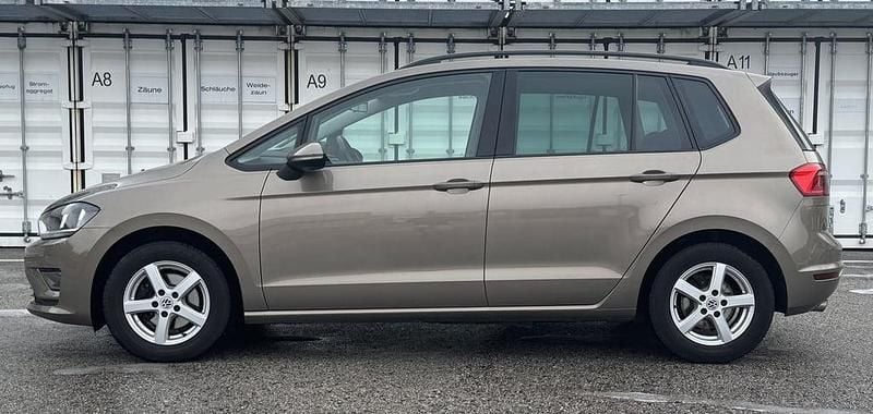 Gebraucht VW Golf VII 115 PS (84 kW) 2017 Hellbraun  normal