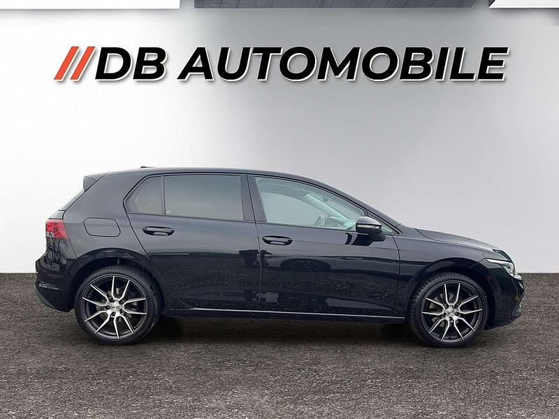 Gebraucht VW Golf VIII R 90 PS (66 kW) 2020 Schwarz Limousine