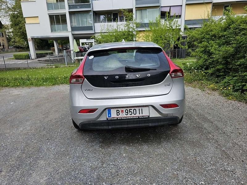 Gebraucht 2015 Volvo V40 Kombi | € 7.000 (Fairer Preis) - Bild 1/4