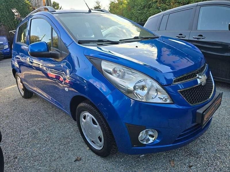 Blau Gebraucht 2012 Chevrolet Spark LS Kleinwagen | € 3.490 - Bild 1/4