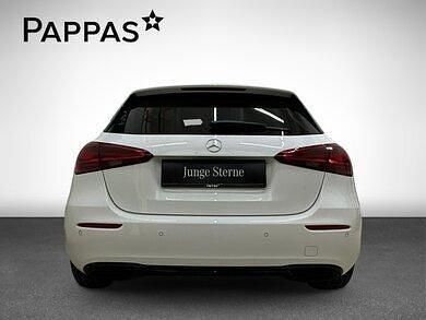 Gebraucht Mercedes A180 Progressive 136 PS (100 kW) 2024 Unilack polarweiß Limousine