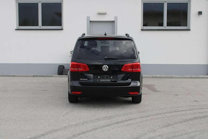 Gebraucht VW Touran 105 PS (77 kW) 2013 Schwarz Van / Kleinbus