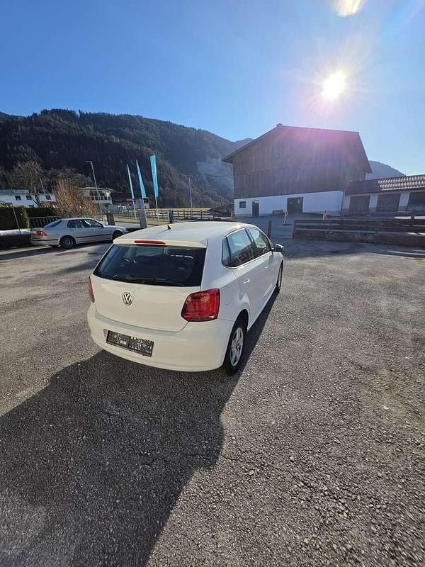 Gebraucht VW Polo 60 PS (44 kW) 2011 Kleinwagen