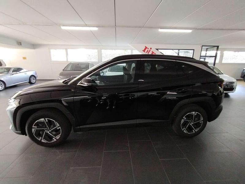 Neu Hyundai Tucson 160 PS (117 kW) 2025 Schwarz SUV