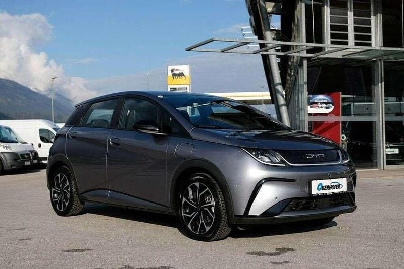 Gebraucht BYD Dolphin Comfort 150 kW (204 PS) 2025 Grau Kleinwagen