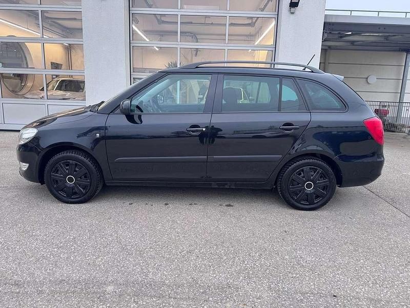 Gebraucht Skoda Fabia Family 90 PS (66 kW) 2013 Schwarz Kombi
