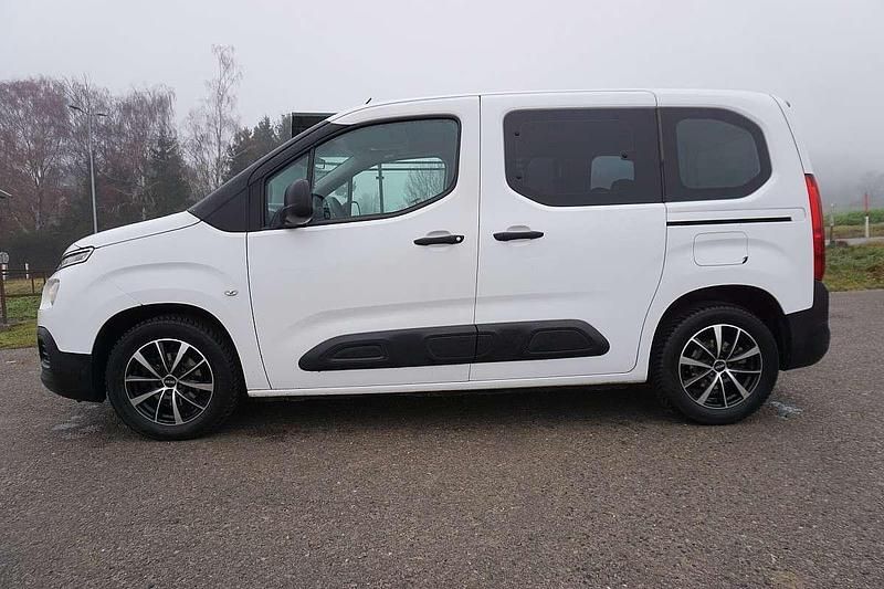 Gebraucht Citroën Berlingo Live 102 PS (75 kW) 2019 Weiß Van / Kleinbus