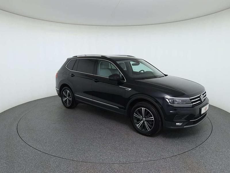 Gebraucht VW Tiguan Allspace Highline 150 PS (110 kW) 2019 Schwarz SUV