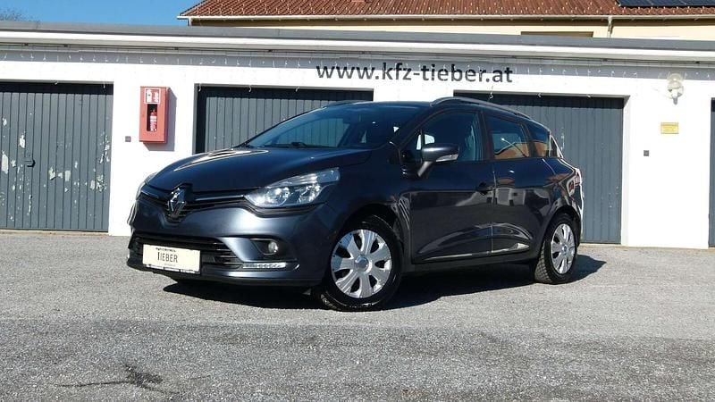 Grau Gebraucht 2018 Renault Clio IV GT Kleinwagen | € 11.000 (Fairer Preis) - Bild 1/3