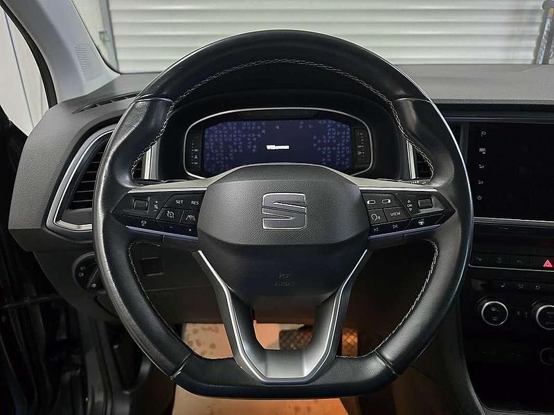 Gebraucht Seat Ateca Style 150 PS (110 kW) 2022 Grau SUV