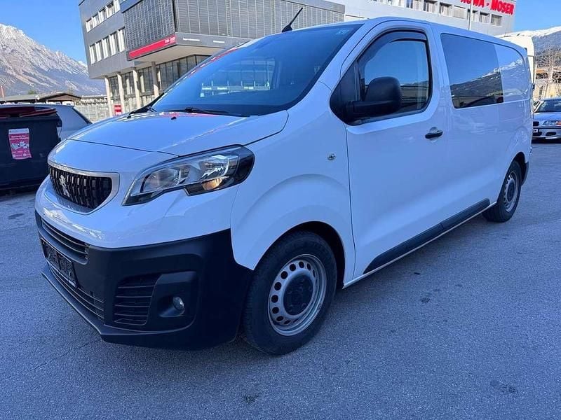 Weiß Gebraucht 2019 Peugeot Expert S Van | € 16.990 (Teuer) - Bild 1/4