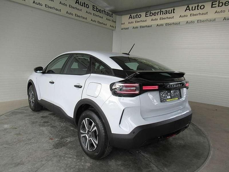 Neu Citroën C4 101 PS (74 kW) 2025 Weiß Limousine