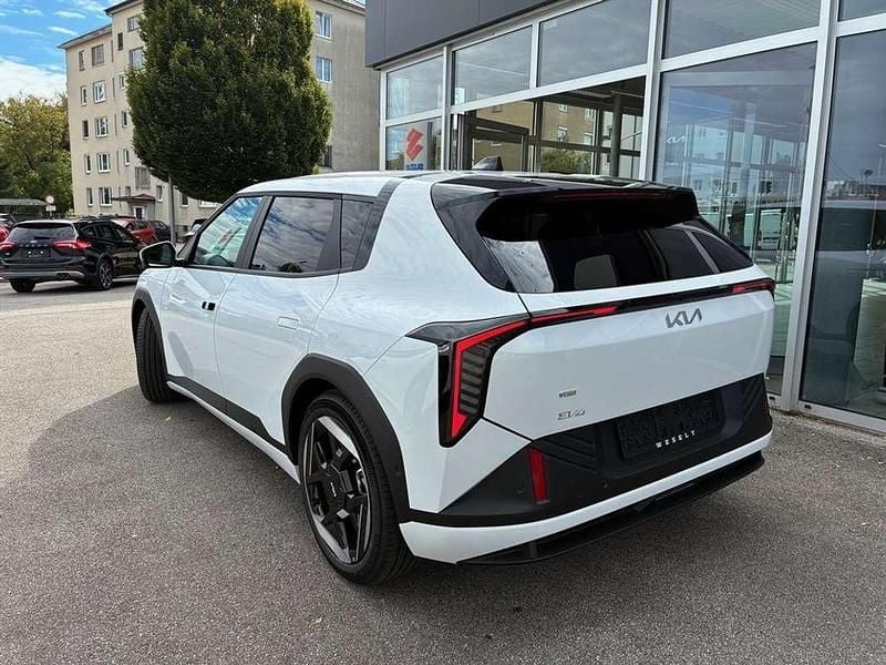 Neu Kia EV4 Plus 150 kW (204 PS) 2025 Weiß Limousine