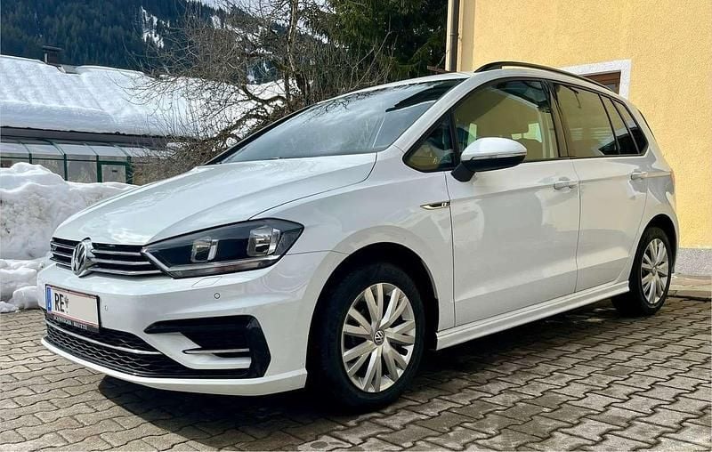 Gebraucht VW Golf VII Highline 110 PS (80 kW) 2017 Limousine