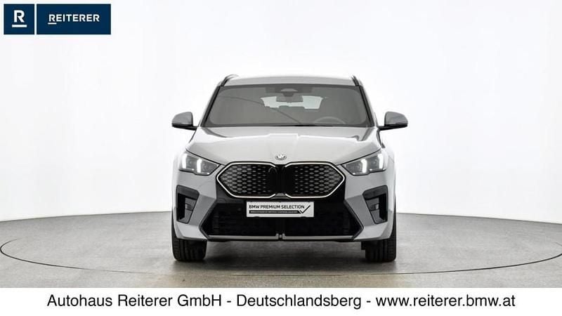 Gebraucht BMW iX2 Luxury Line 150 kW (204 PS) 2025 Grau SUV