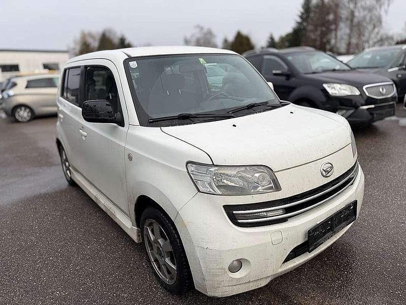 Gebraucht Daihatsu Materia 103 PS (75 kW) 2008 Weiß Van / Kleinbus