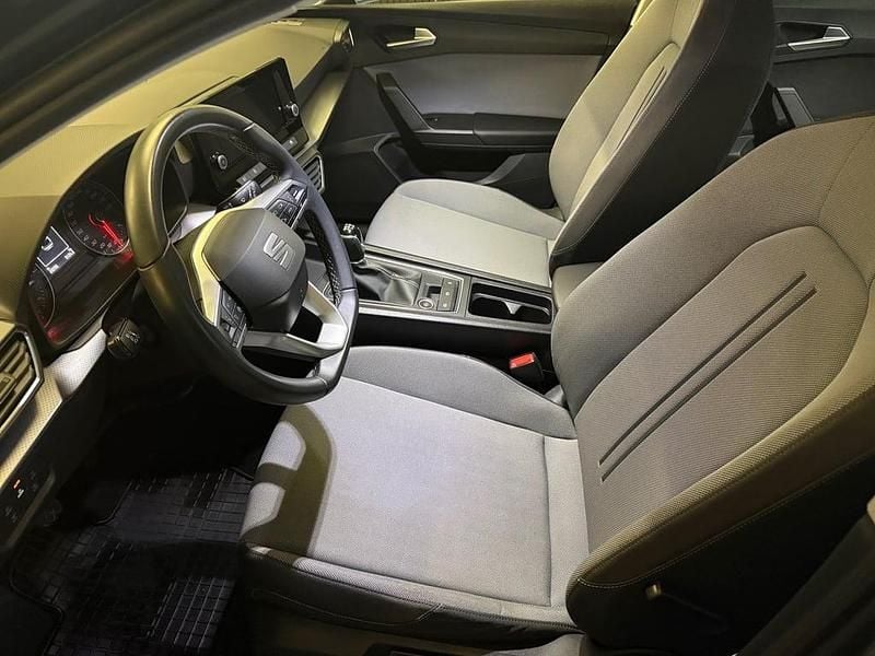 Gebraucht Seat Leon 110 PS (80 kW) 2024 Dunkelgrau  metallicperleffekt Limousine