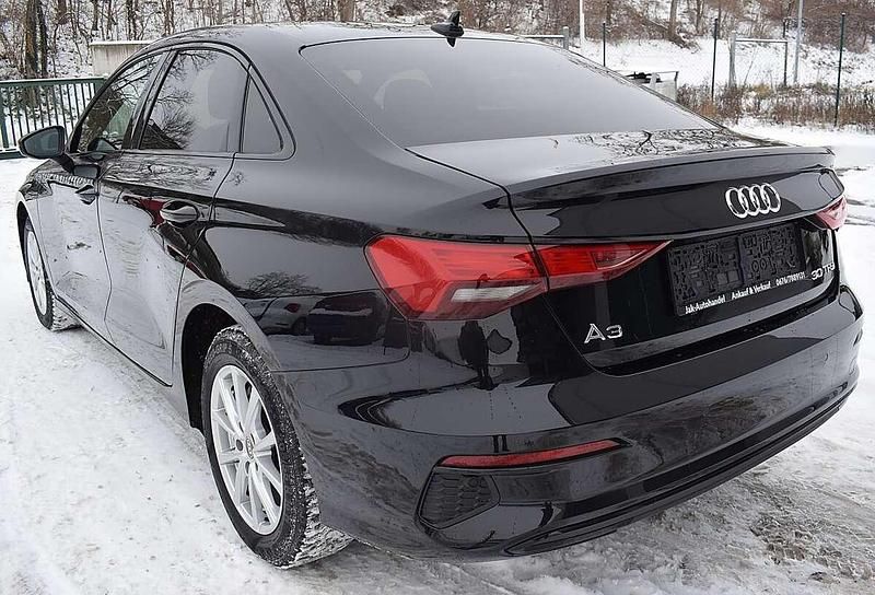 Gebraucht Audi A3 Advanced 110 PS (80 kW) 2021 Schwarz Limousine