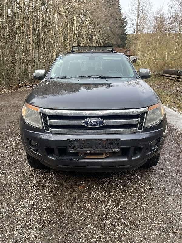Gebraucht Ford Ranger Limited 150 PS (110 kW) 2015 Grau Abholung