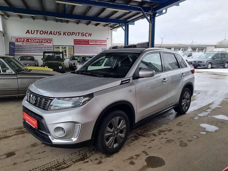 Gebraucht Suzuki Vitara GLX 140 PS (102 kW) 2022 Silber SUV