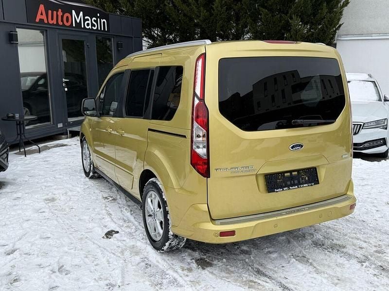 Gebraucht Ford Tourneo Titanium 101 PS (74 kW) 2014 Kombi
