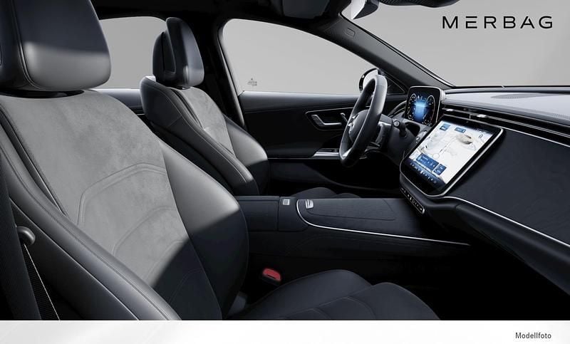 Gebraucht Mercedes E220 AMG line 197 PS (144 kW) 2025 Blau Limousine