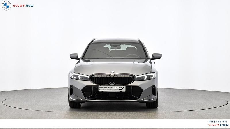 Gebraucht BMW 320 Shadowline 190 PS (139 kW) 2024 Skyscraper grau Kombi