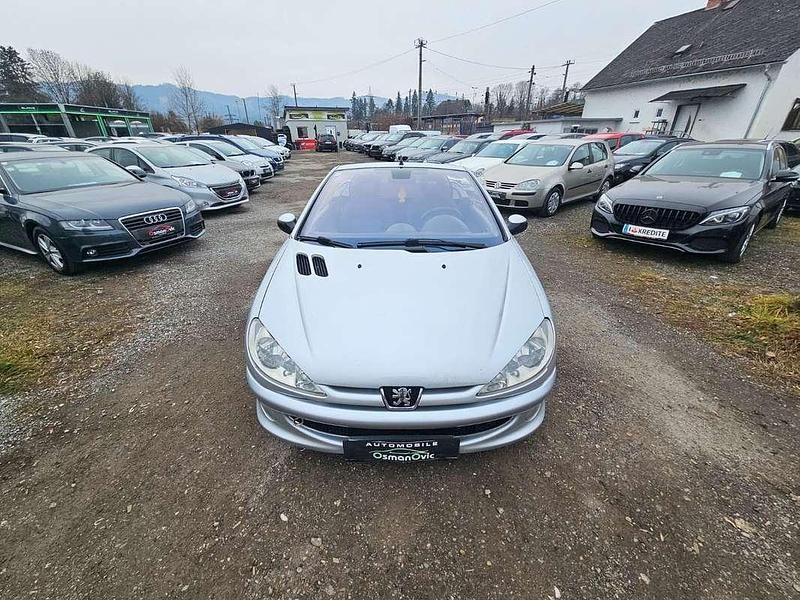 Gebraucht Peugeot 206 CC 109 PS (80 kW) 2004 Grau Cabrio