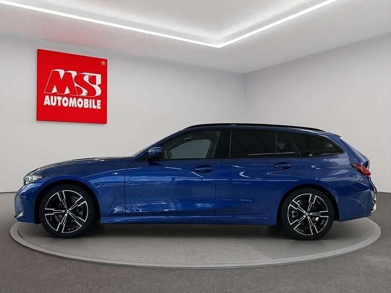 Gebraucht BMW 320 M Sport 190 PS (139 kW) 2024 Blau Kombi