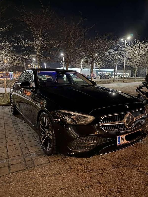 Gebraucht Mercedes C220 200 PS (147 kW) 2021 Limousine