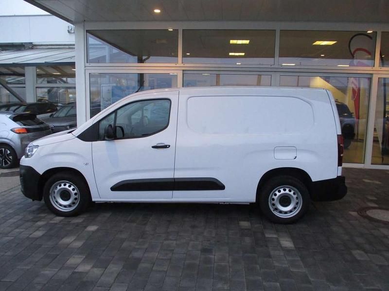 Gebraucht Citroën Berlingo 102 PS (75 kW) 2023 Weiß Van / Kleinbus