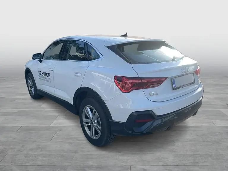 Gebraucht Audi Q3 Sportback Ambiente 150 PS (110 kW) 2024 Weiss  metallic SUV