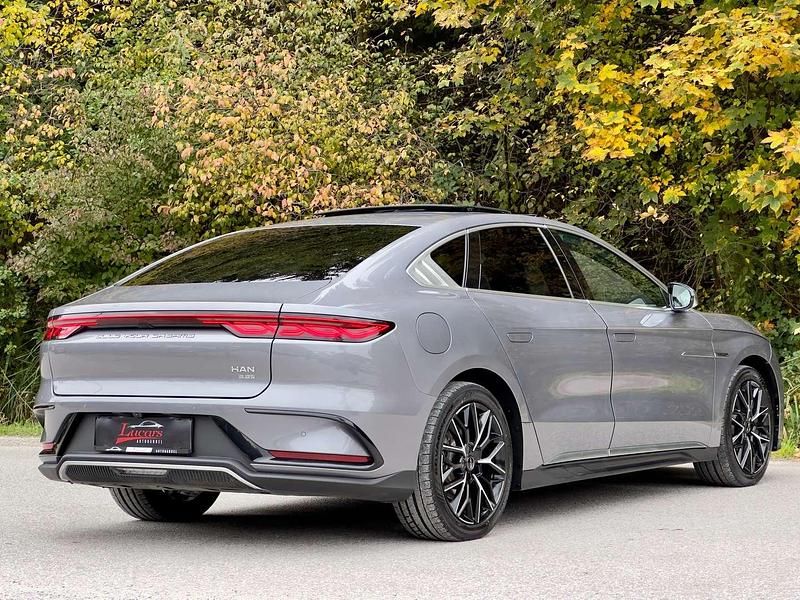 Gebraucht BYD Han 380 kW (517 PS) 2023 Grau Limousine