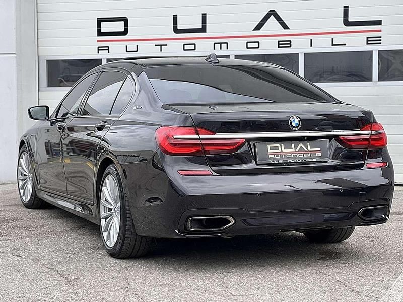 Gebraucht BMW 740 iPerformance 326 PS (239 kW) 2016 Schwarz Limousine