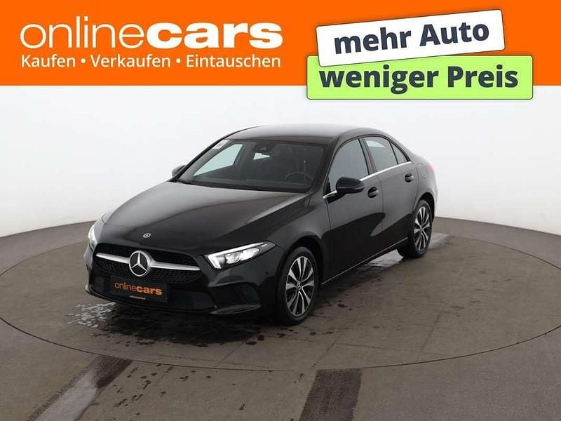 Gebraucht Mercedes A250 Style 160 PS (117 kW) 2019 Schwarz Limousine
