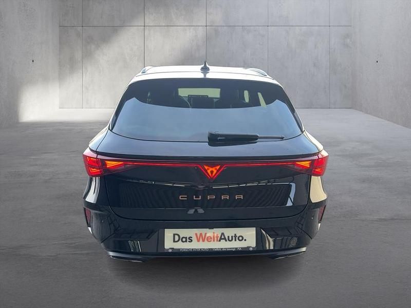 Neu Cupra Leon 150 PS (110 kW) 2026 Schwarz  metallic Kombi