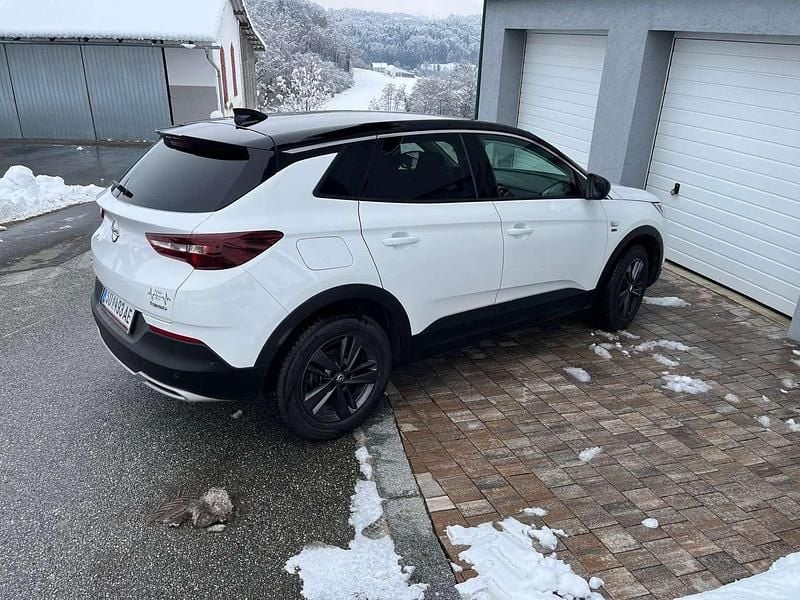 Gebraucht Opel Grandland X Edition 131 PS (96 kW) 2019 Weiß SUV