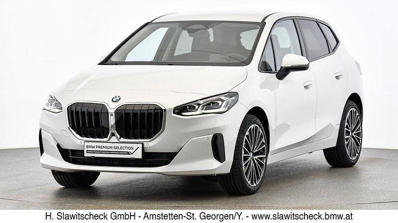 Mineralweiß Gebraucht 2024 BMW 218 Active Tourer Van / Kleinbus | € 38.800 (Fairer Preis) - Bild 1/1