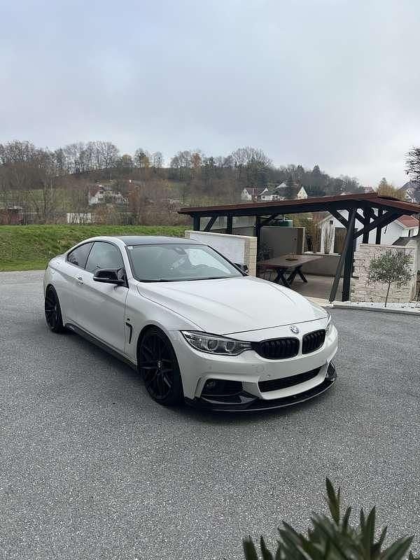 Weiß Gebraucht 2014 BMW 428 Coupé | € 20.000 (Guter Preis) - Bild 1/4