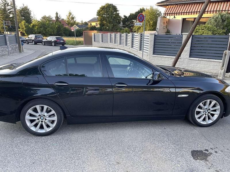 Gebraucht BMW 530 258 PS (189 kW) 2011 Limousine