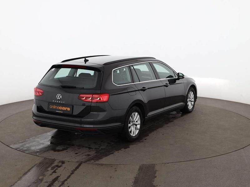 Gebraucht VW Passat Business 122 PS (89 kW) 2020 Grau Kombi