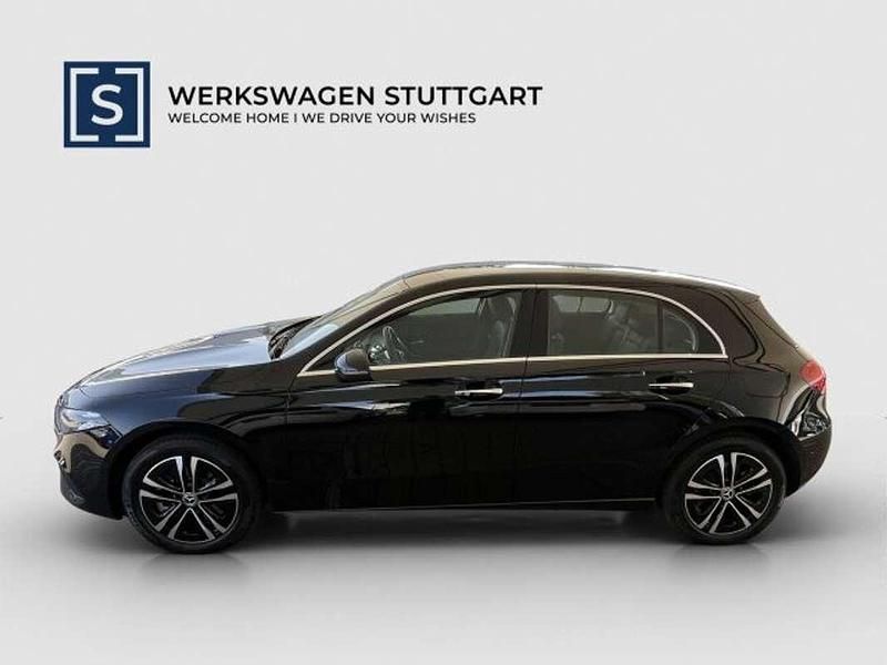 Gebraucht Mercedes A250 Progressive 163 PS (119 kW) 2024 Schwarz Limousine