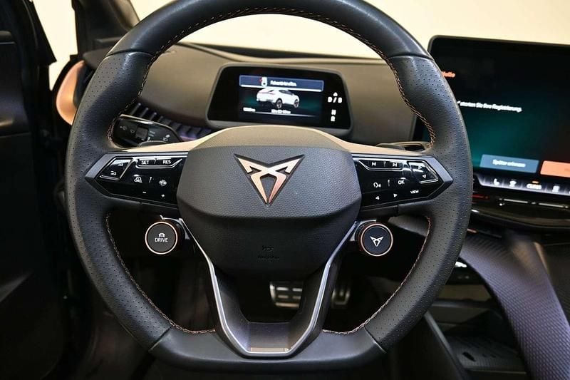 Gebraucht Cupra Tavascan 210 kW (286 PS) 2025 Blau SUV