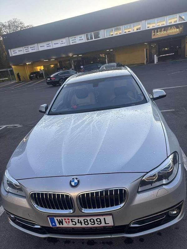 Gebraucht BMW 520 184 PS (135 kW) 2014 Kombi