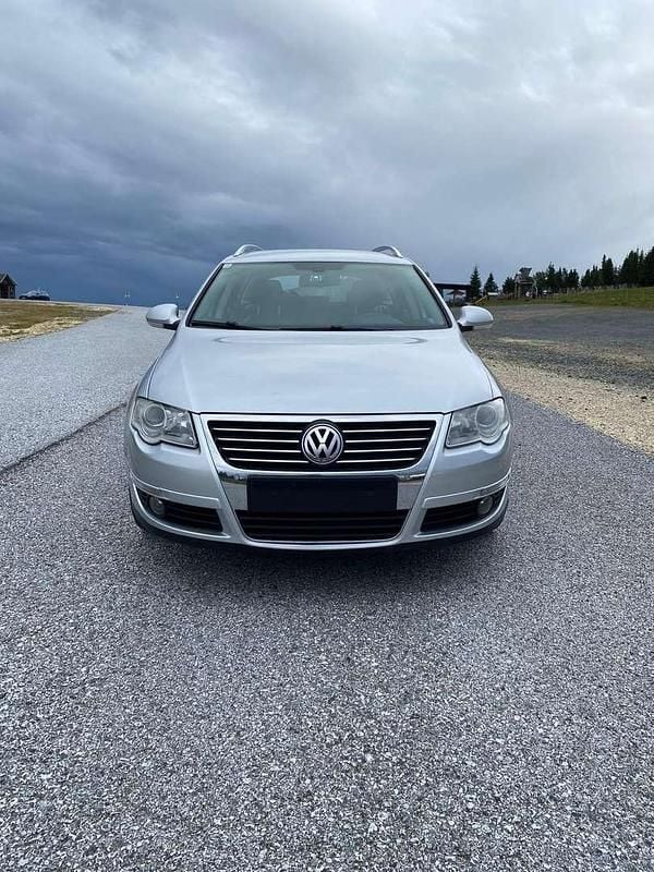 Gebraucht 2010 VW Passat Highline Limousine | € 5.100 (Fairer Preis) - Bild 1/4