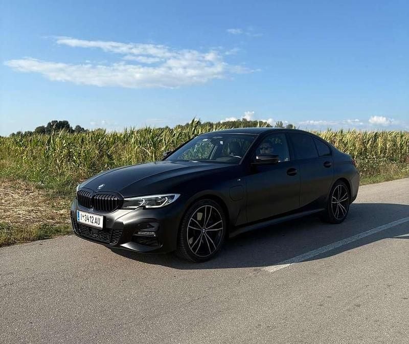 Gebraucht BMW 330 M Sport 184 PS (135 kW) 2021 Limousine