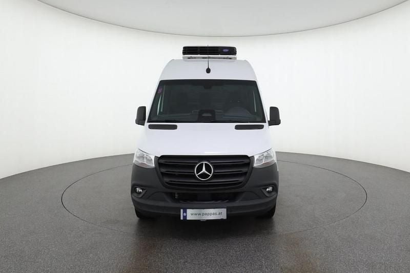 Gebraucht Mercedes Sprinter 190 PS (139 kW) 2024 Weiß Van